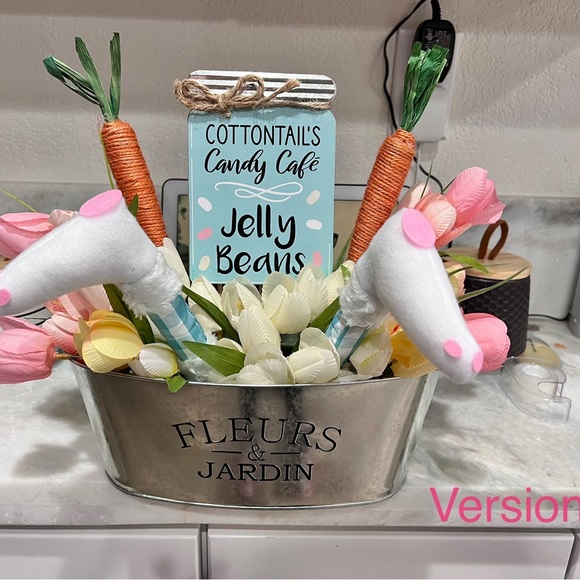 Handmade Decorative Easter Bunny Baskets - Picture 2 of 4